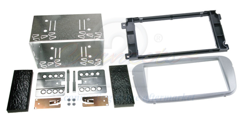 Connects2 CT23FD09 Ford Focus / Mondeo 2-DIN soitinkehys Connects2 CT23FD09 Ford Focus / Mondeo 2-DIN soitinkehys