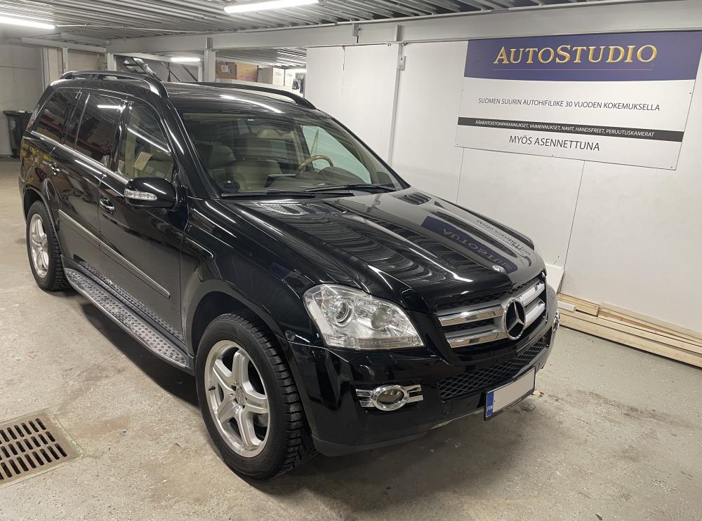 Mercedes GL550 2007 Hifipäivitys