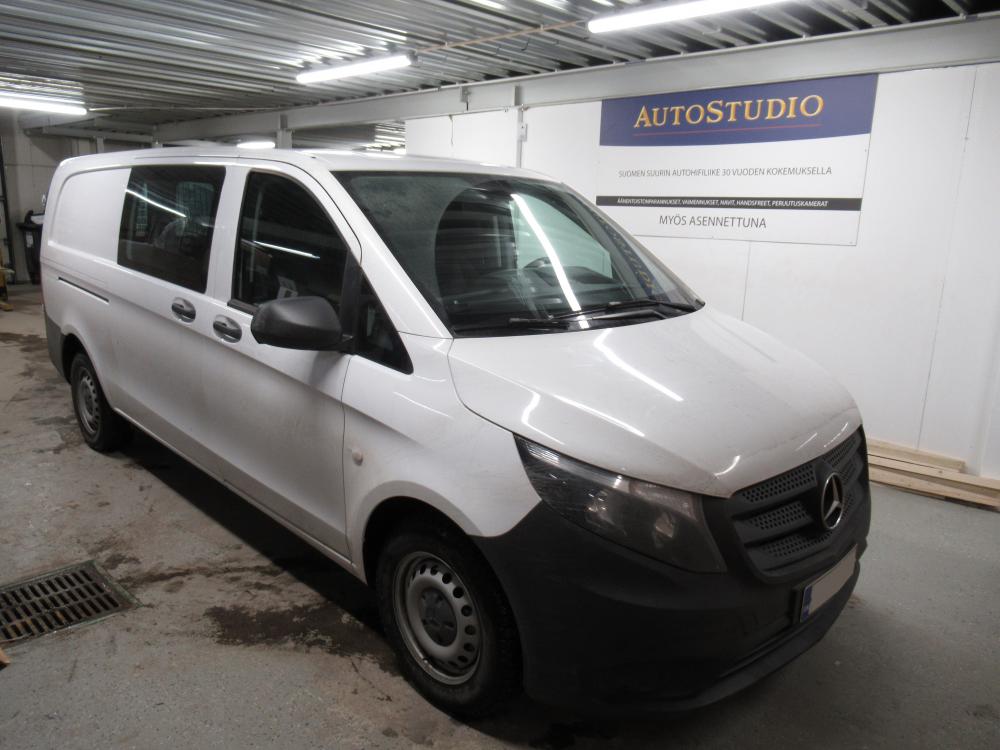 Mercedes Benz Vito W447 hifipaketin asennus