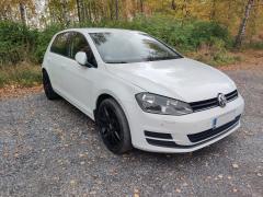 VW Golf MK7 2015 soittimen asennus