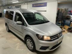 VW Caddy -20 soittimen ja kameran asennus