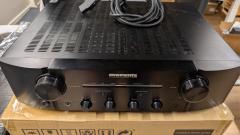 Marantz PM7003 integroitu stereovahvistin, musta KÄYTETTY